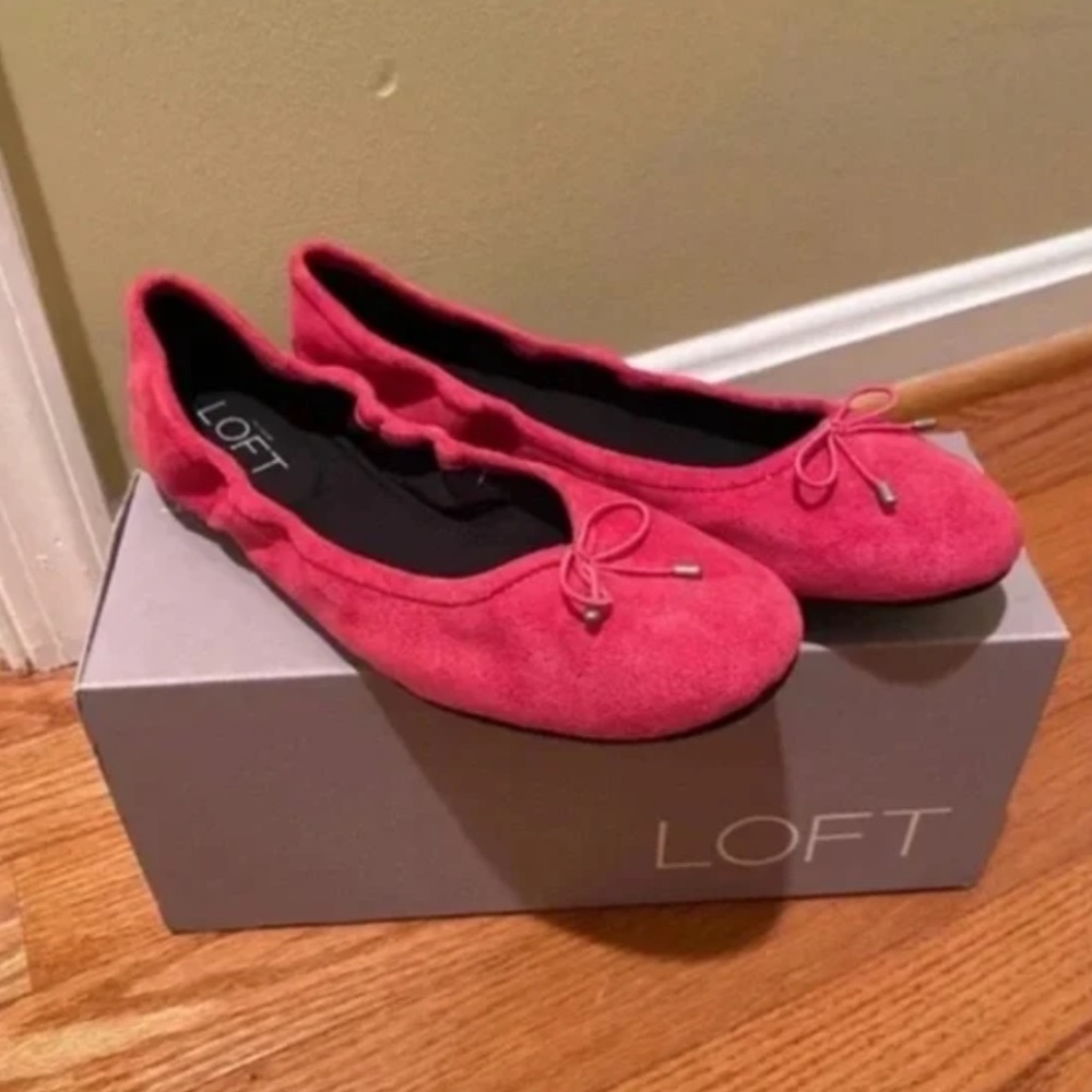 Pink Suede Ballet Flats Shoes - NEW!!